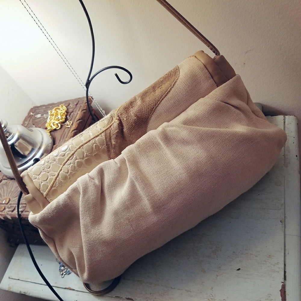Vintage Large Shoulder Bag / Giant Clutch - Picture 3 of 7